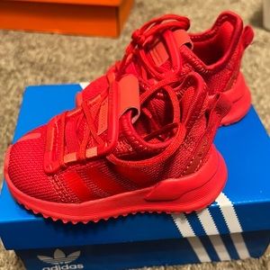 Toddler Adidas sneakers